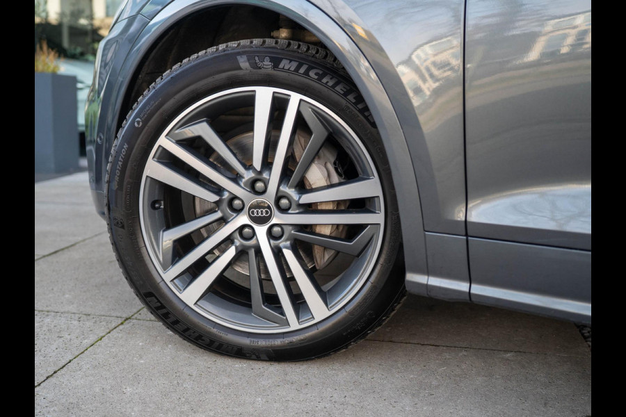 Audi Q5 55 TFSI e quattro Competition / Masage / Luchtvering / B&O / HUD / Pano / 360