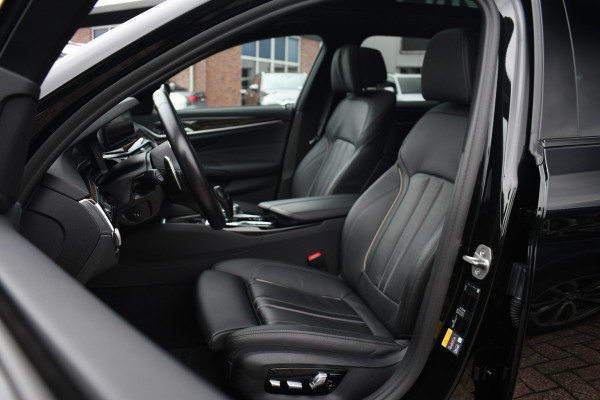 BMW 5 Serie Touring 530e 292pk M-Sport Pano ACC 360 HUD Laser 4wielbest Comf-stoel