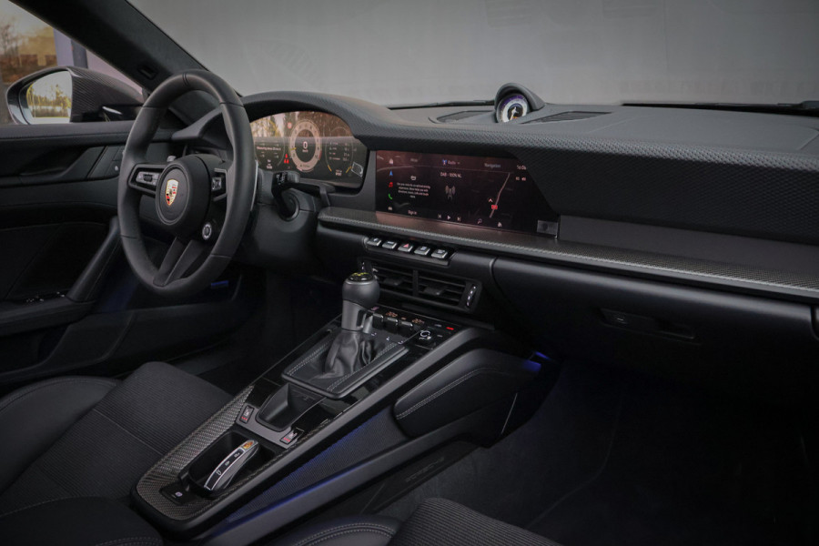 Porsche 911 4.0 GT3 Touring | 992.2 FACELIFT | LIFT | CARBON DAK | ACHTERASBESTURING | YELLOW DETAILS | BOSE AUDIO | CRHONO PACKAGE | STOELV