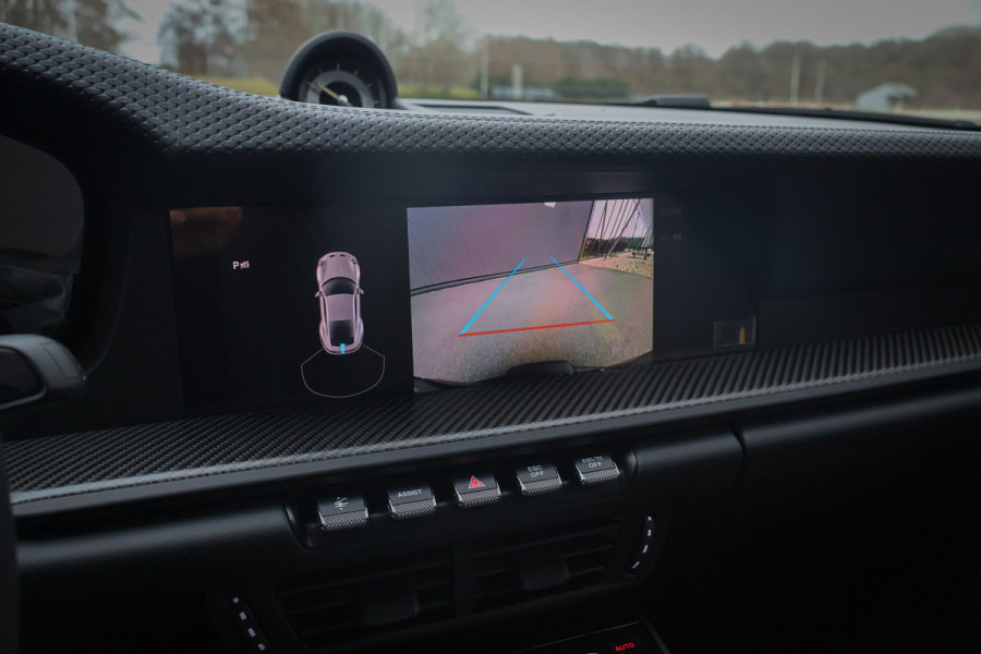 Porsche 911 4.0 GT3 Touring | 992.2 FACELIFT | LIFT | CARBON DAK | ACHTERASBESTURING | YELLOW DETAILS | BOSE AUDIO | CRHONO PACKAGE | STOELV