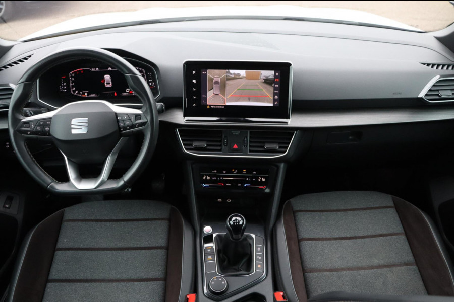 Seat Tarraco 1.5 TSI Xcellence Business Intense 7persoons org.NL camera's trekhaak el.klep dakdragers