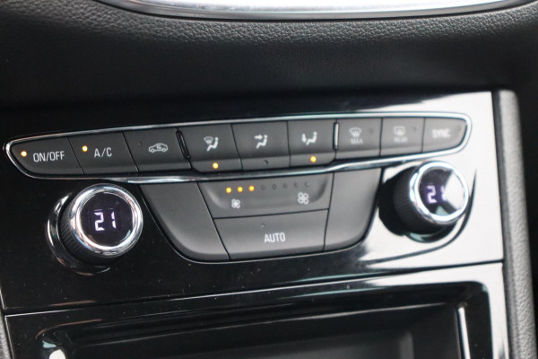 Opel Astra Sports Tourer 1.2 Elegance org.NL camera h.leer/comfort-stoelen