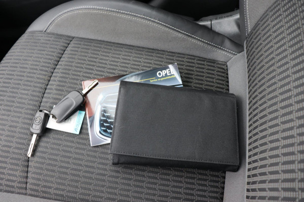 Opel Astra Sports Tourer 1.2 Elegance org.NL camera h.leer/comfort-stoelen