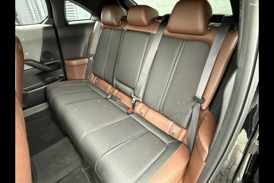 Mazda MX-30 BWJ 12-2020 |SOH93.2% e-SkyActiv 145 First Edition 36 kWh | LEDER/STOF | STOELVERW | NAVI | CAMERA | CARPLAY |