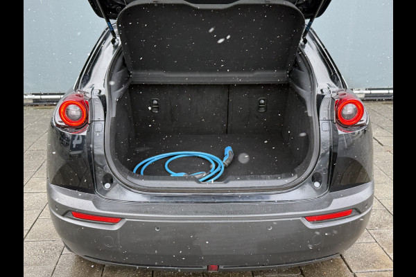 Mazda MX-30 BWJ 12-2020 |SOH93.2% e-SkyActiv 145 First Edition 36 kWh | LEDER/STOF | STOELVERW | NAVI | CAMERA | CARPLAY |