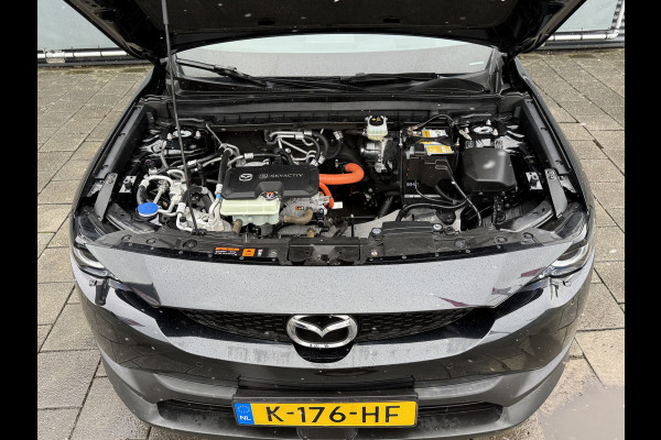 Mazda MX-30 BWJ 12-2020 |SOH93.2% e-SkyActiv 145 First Edition 36 kWh | LEDER/STOF | STOELVERW | NAVI | CAMERA | CARPLAY |