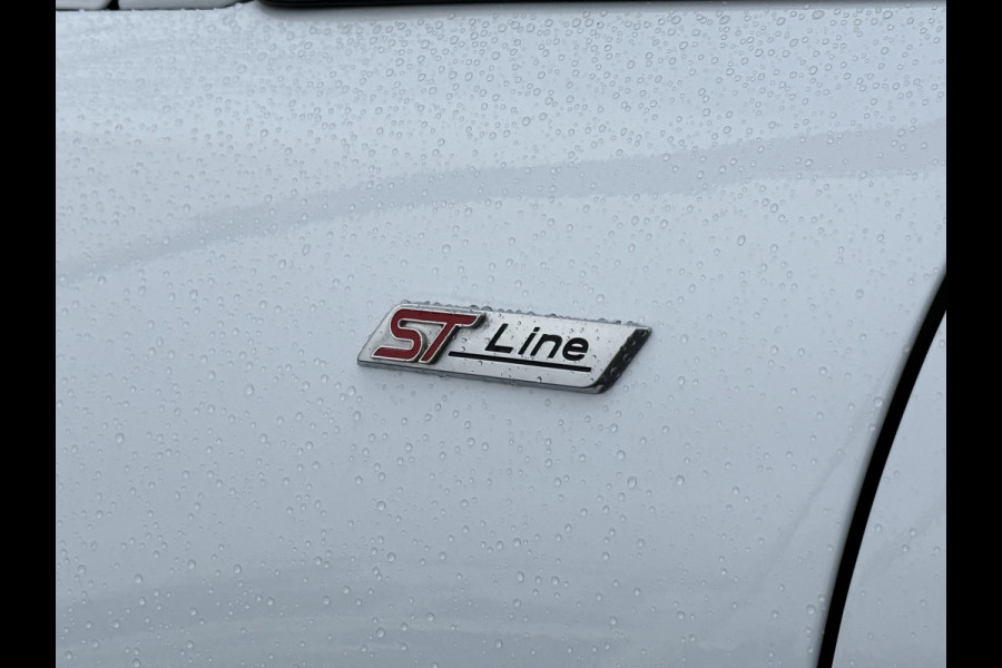 Ford Fiesta BWJ 11-2022 | 1.0T 126PK Hybrid ST-Line | CLIMA | NAVI | SPOILERKIT | CRUISE | SPORTSTOELEN | CARPLAY |