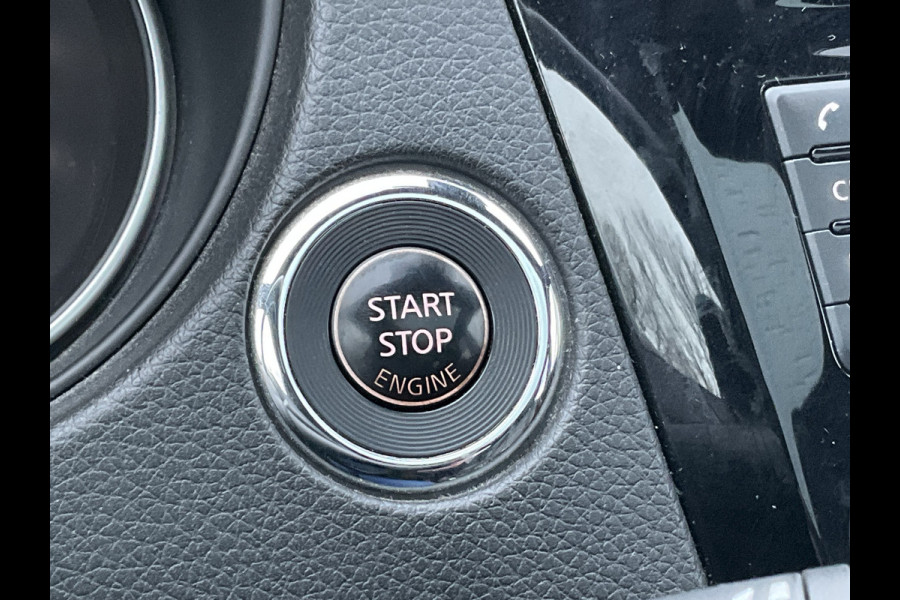 Nissan QASHQAI 1.2 Tekna + 360°Cam Leder Stoelverw. Pano.dak BOSE