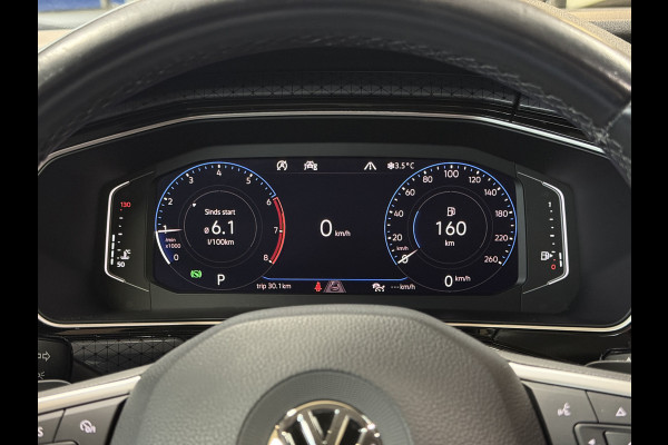 Volkswagen T-Cross 1.0 TSI Style 115pk DSG | VERKOCHT! Carplay | 18" | Camera | Digitaal cockpit | ACC | Dode hoek | 100% Volkswagen dealer onderhouden!