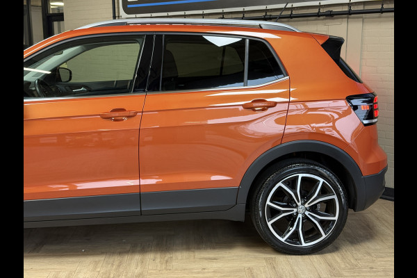 Volkswagen T-Cross 1.0 TSI Style 115pk DSG | VERKOCHT! Carplay | 18" | Camera | Digitaal cockpit | ACC | Dode hoek | 100% Volkswagen dealer onderhouden!