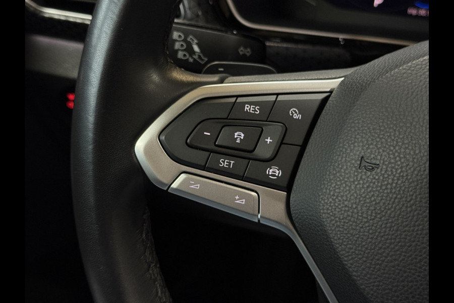 Volkswagen T-Cross 1.0 TSI Style 115pk DSG | VERKOCHT! Carplay | 18" | Camera | Digitaal cockpit | ACC | Dode hoek | 100% Volkswagen dealer onderhouden!