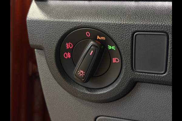 Volkswagen T-Cross 1.0 TSI Style 115pk DSG | VERKOCHT! Carplay | 18" | Camera | Digitaal cockpit | ACC | Dode hoek | 100% Volkswagen dealer onderhouden!