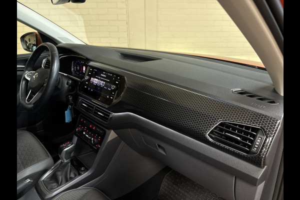 Volkswagen T-Cross 1.0 TSI Style 115pk DSG | VERKOCHT! Carplay | 18" | Camera | Digitaal cockpit | ACC | Dode hoek | 100% Volkswagen dealer onderhouden!