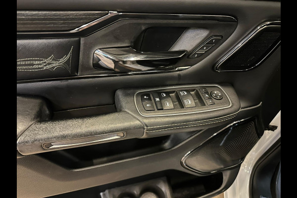 Dodge Ram 1500 5.7 V8 4x4 Crew Cab Limited|LPG|PANO|RAMBOX|LUCHTVERING|HK|VOL!!!