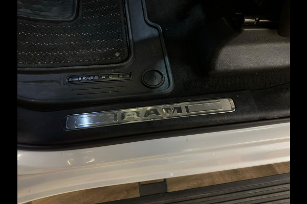 Dodge Ram 1500 5.7 V8 4x4 Crew Cab Limited|LPG|PANO|RAMBOX|LUCHTVERING|HK|VOL!!!