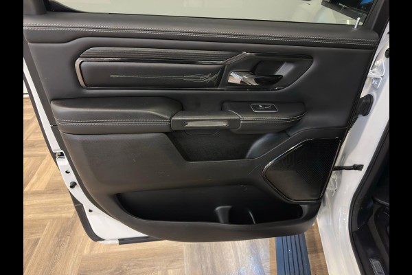 Dodge Ram 1500 5.7 V8 4x4 Crew Cab Limited|LPG|PANO|RAMBOX|LUCHTVERING|HK|VOL!!!