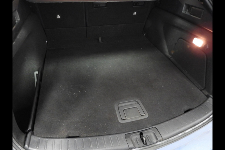 Toyota Corolla Touring Sports 2.0 Hybrid Dynamic NAVI/CAMERA/CLIMA/17"LMV!