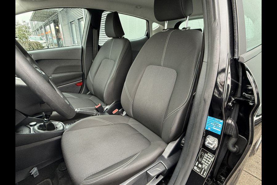 Ford Fiesta BWJ 2022 | 1.0I 100PK Titanium | AIRCO | NAVI | CRUISE | CARPLAY | PDC |