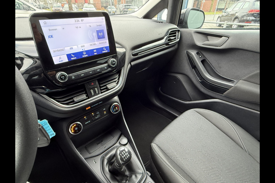 Ford Fiesta BWJ 2022 | 1.0I 100PK Titanium | AIRCO | NAVI | CRUISE | CARPLAY | PDC |
