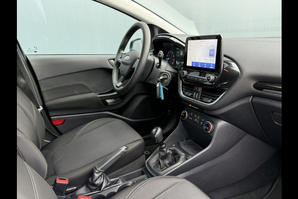 Ford Fiesta BWJ 2022 | 1.0I 100PK Titanium | AIRCO | NAVI | CRUISE | CARPLAY | PDC |
