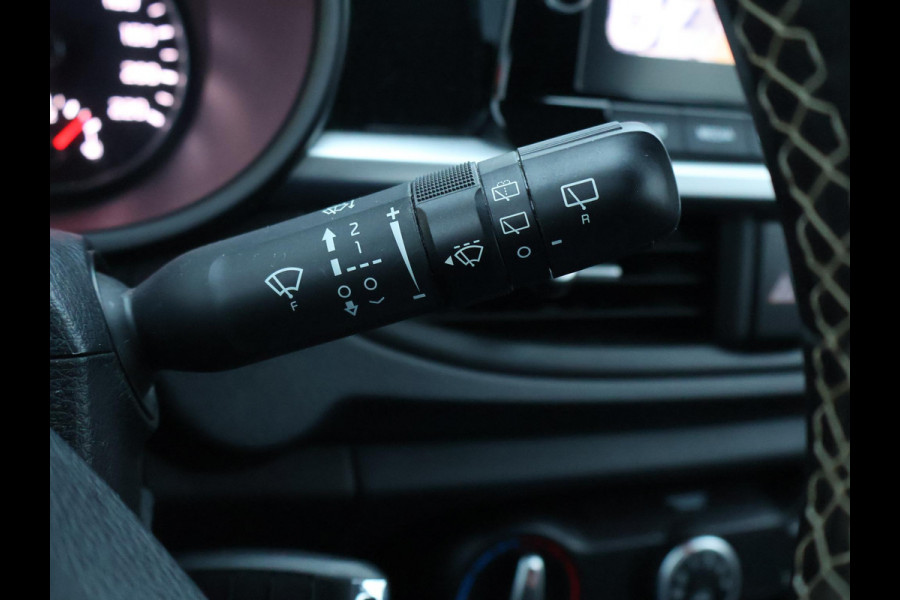 Kia Picanto 1.0 DPi 5-DEURS DYNAMICLINE + CARPLAY | CAMERA | GROOT SCHERM NAVIGATIE | DAB