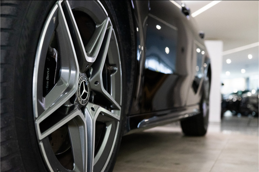 Mercedes-Benz A-Klasse 250 e AMG 218PK | Pano | Sfeer | LED | Stoelverw. | Keyless | 12 MND Garantie