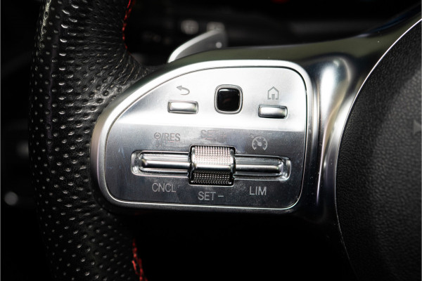 Mercedes-Benz A-Klasse 250 e AMG 218PK | Pano | Sfeer | LED | Stoelverw. | Keyless | 12 MND Garantie
