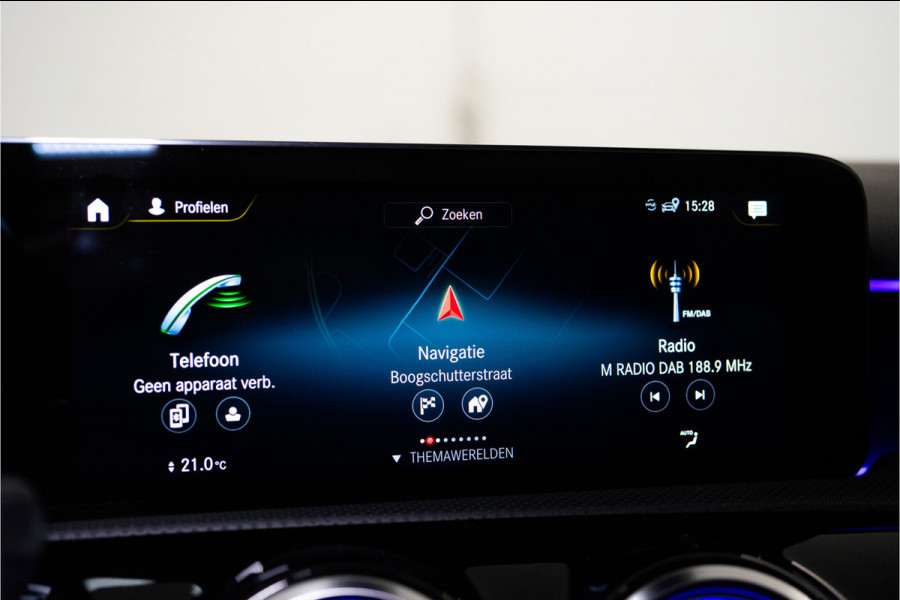 Mercedes-Benz A-Klasse 250 e AMG 218PK | Pano | Sfeer | LED | Stoelverw. | Keyless | 12 MND Garantie