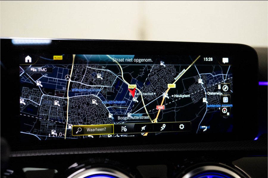 Mercedes-Benz A-Klasse 250 e AMG 218PK | Pano | Sfeer | LED | Stoelverw. | Keyless | 12 MND Garantie