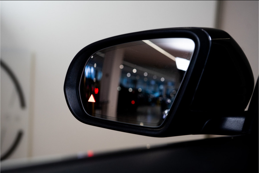 Mercedes-Benz GLC Coupé 300e 4MATIC Premium+ 320PK | Pano | Burmester | Sfeer | Carplay | Keyless | 12 MND Garantie GERESERVEERD