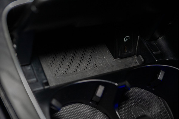 Mercedes-Benz GLC Coupé 300e 4MATIC Premium+ 320PK | Pano | Burmester | Sfeer | Carplay | Keyless | 12 MND Garantie GERESERVEERD