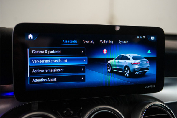 Mercedes-Benz GLC Coupé 300e 4MATIC Premium+ 320PK | Pano | Burmester | Sfeer | Carplay | Keyless | 12 MND Garantie GERESERVEERD