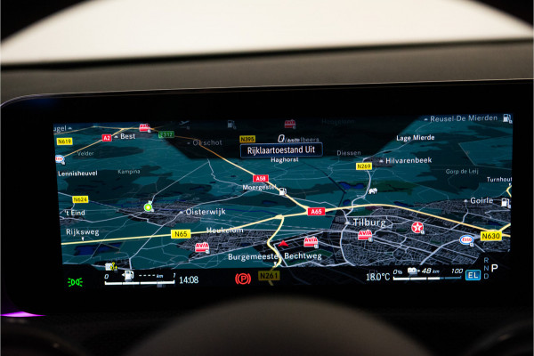 Mercedes-Benz A-Klasse 250 e Premium AMG Facelift 218PK | Pano | Keyless | Sfeer | Night | Fabrieksgarantie