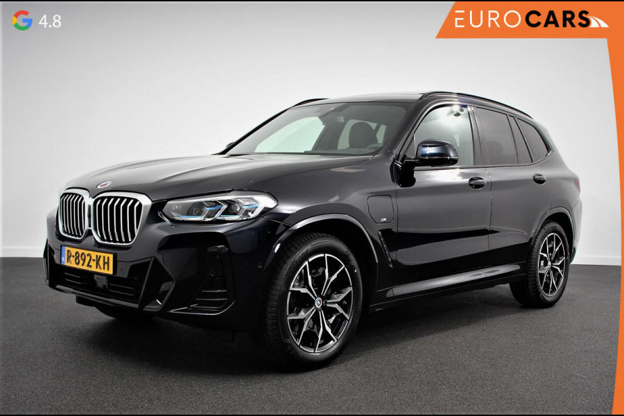 BMW X3 xDrive30e M Sport High Executive | Leder | Schuif/kantel dak | Navigatie | Climate Control | Camera | Electrisch bedienbare achterklep | Active Cruise Control | 19" Lichtmetalen velgen