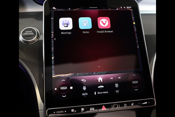 Mercedes-Benz CLE Coupé 300 e AMG 53 Look / Massage / Burmester / Head Up / 360 Camera / Acc / Elek Stoelen / Open Pano / 19 Inch