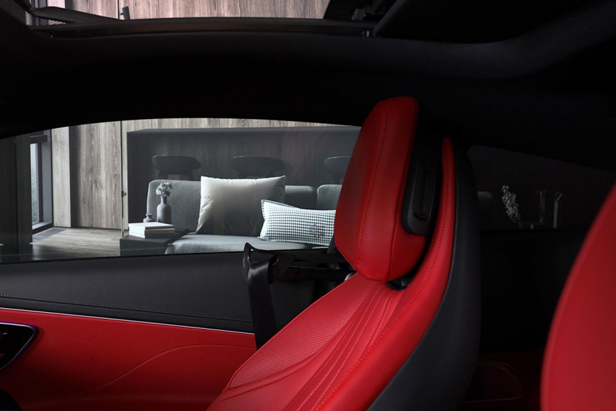 Mercedes-Benz CLE Coupé 300 e AMG 53 Look / Massage / Burmester / Head Up / 360 Camera / Acc / Elek Stoelen / Open Pano / 19 Inch