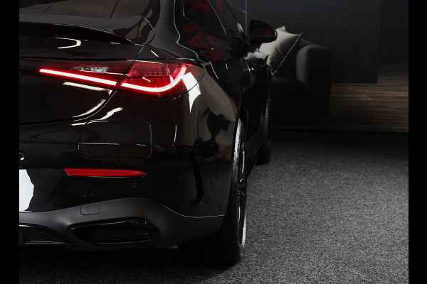 Mercedes-Benz CLE Coupé 300 e AMG 53 Look / Massage / Burmester / Head Up / 360 Camera / Acc / Elek Stoelen / Open Pano / 19 Inch