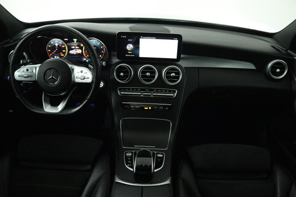 Mercedes-Benz C-Klasse Estate 300 Premium Plus Pack (PANORAMADAK, DIGITALE COCKPIT, SFEERVERLICHTING, CRUISE ADAPTIEF, CAMERA)