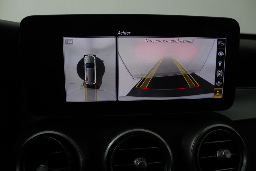 Mercedes-Benz C-Klasse Estate 300 Premium Plus Pack (PANORAMADAK, DIGITALE COCKPIT, SFEERVERLICHTING, CRUISE ADAPTIEF, CAMERA)