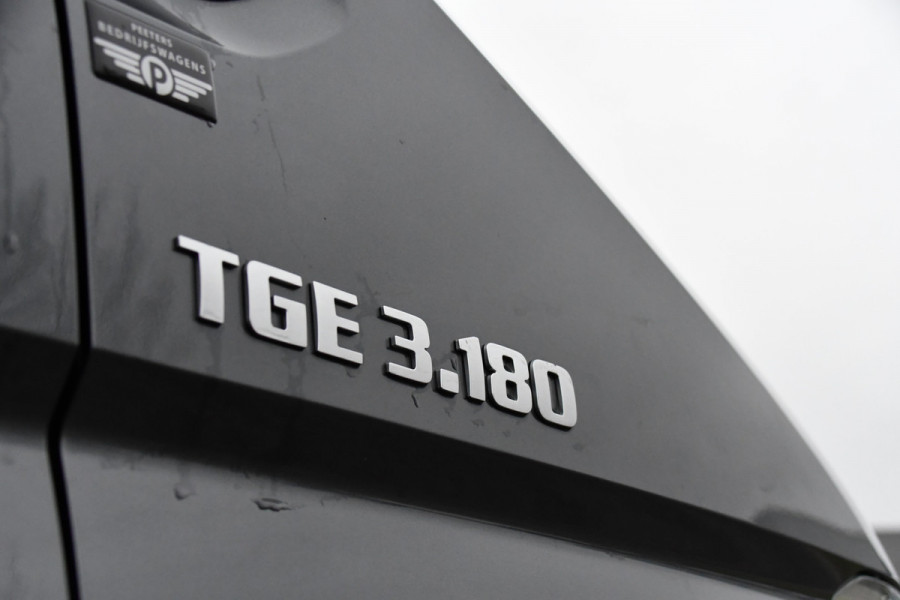 MAN TGE 3.180 35 2.0 L3H3 PB Edition Koel / Vrieswagen Adaptieve Cruise, Camera, Carplay, Nachtkoeling, LED, Leder, Trekhaak, 177pk, Clima, Mulitmedia, Uniek! Koelwagen, Vrieswagen, Vriesauto, Koelauto, Koel, Vries