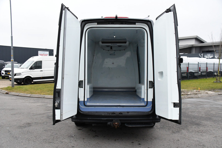 MAN TGE 3.180 35 2.0 L3H3 PB Edition Koel / Vrieswagen Adaptieve Cruise, Camera, Carplay, Nachtkoeling, LED, Leder, Trekhaak, 177pk, Clima, Mulitmedia, Uniek! Koelwagen, Vrieswagen, Vriesauto, Koelauto, Koel, Vries