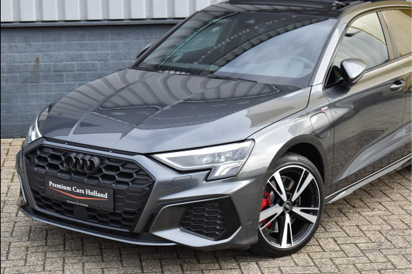 Audi A3 Sportback 45 TFSI e S-Line 245 Pk Pano Navi ACC RS-Stoel Full Led PDC 18 Inch