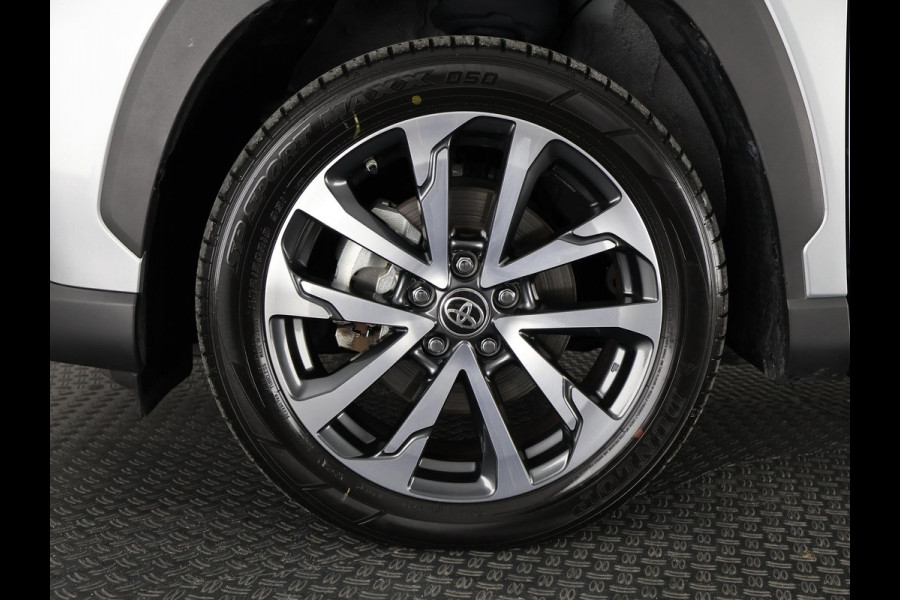 Toyota Corolla Cross HYBRID 140 DYNAMIC STYLEPACK BI-TONE GARANTIE 2035 CARPLAY NAVIGATIE.ELEKTRISCHE A.KLEP. CLIMA.CRUISE ETC