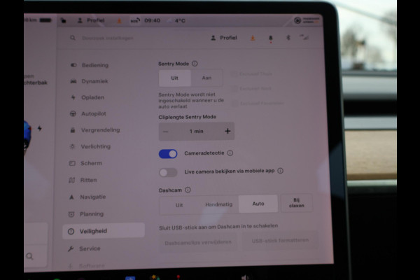 Tesla Model 3 60 kWh RWD *BTW* + AFN. TREKHAAK | LEDER | AUTOPILOT | PANORAMA | 3 CAMERA'S