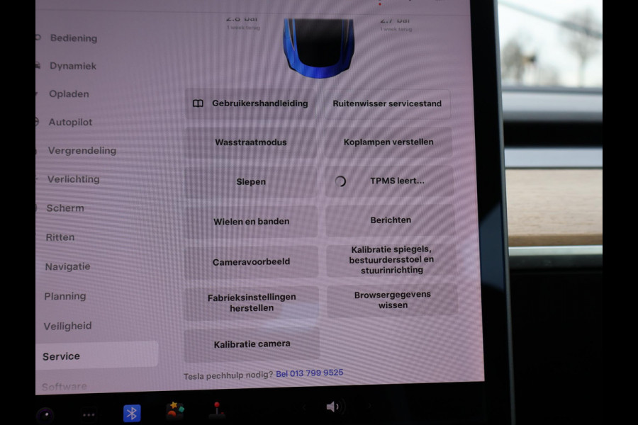Tesla Model 3 60 kWh RWD *BTW* + AFN. TREKHAAK | LEDER | AUTOPILOT | PANORAMA | 3 CAMERA'S