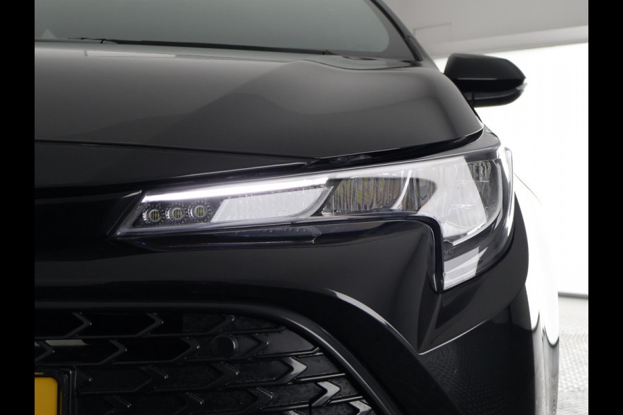 Toyota Corolla HYBRID 140 BUSINESS BLACK ED. GARANTIE 5-2035* 15.000 KM!!! STOEL -EN STUURVERWARMNG . CAMERA . KEYLESS START/STOP . APPLE CARPLAY & ANDROID AUTO