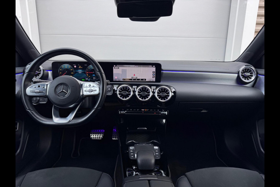 Mercedes-Benz A-Klasse 250 e Premium Plus Pano/Memory/360/Sfeer