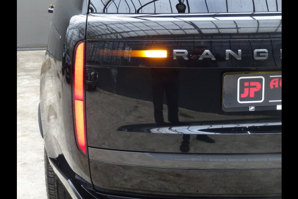 Land Rover Range Rover 3.0 P550e HSE PHEV * HEAD-UP * 22 INCH * 80 KM ACCU RANGE. !!