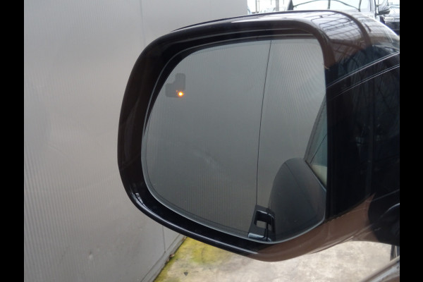 Land Rover Range Rover 3.0 P550e HSE PHEV * HEAD-UP * 22 INCH * 80 KM ACCU RANGE. !!