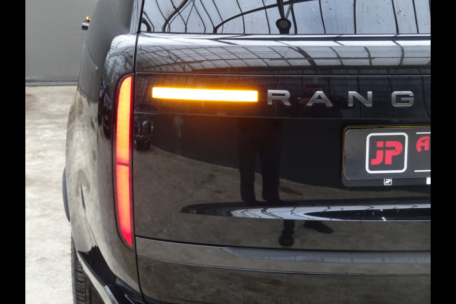 Land Rover Range Rover 3.0 P550e HSE PHEV * HEAD-UP * 22 INCH * 80 KM ACCU RANGE. !!